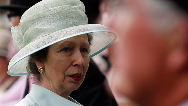 Prinzessin Anne kann nur wenig mit dem royalen Nachwuchs von William und Kate anfangen.