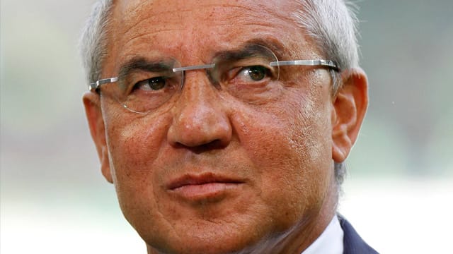 Jubilar Felix Magath kann den Wechsel von Mario Götze zu den Bayern nicht nachvollziehen. Jubilar Felix Magath kann den Wechsel von Mario Götze zu den Bayern nicht nachvollziehen.