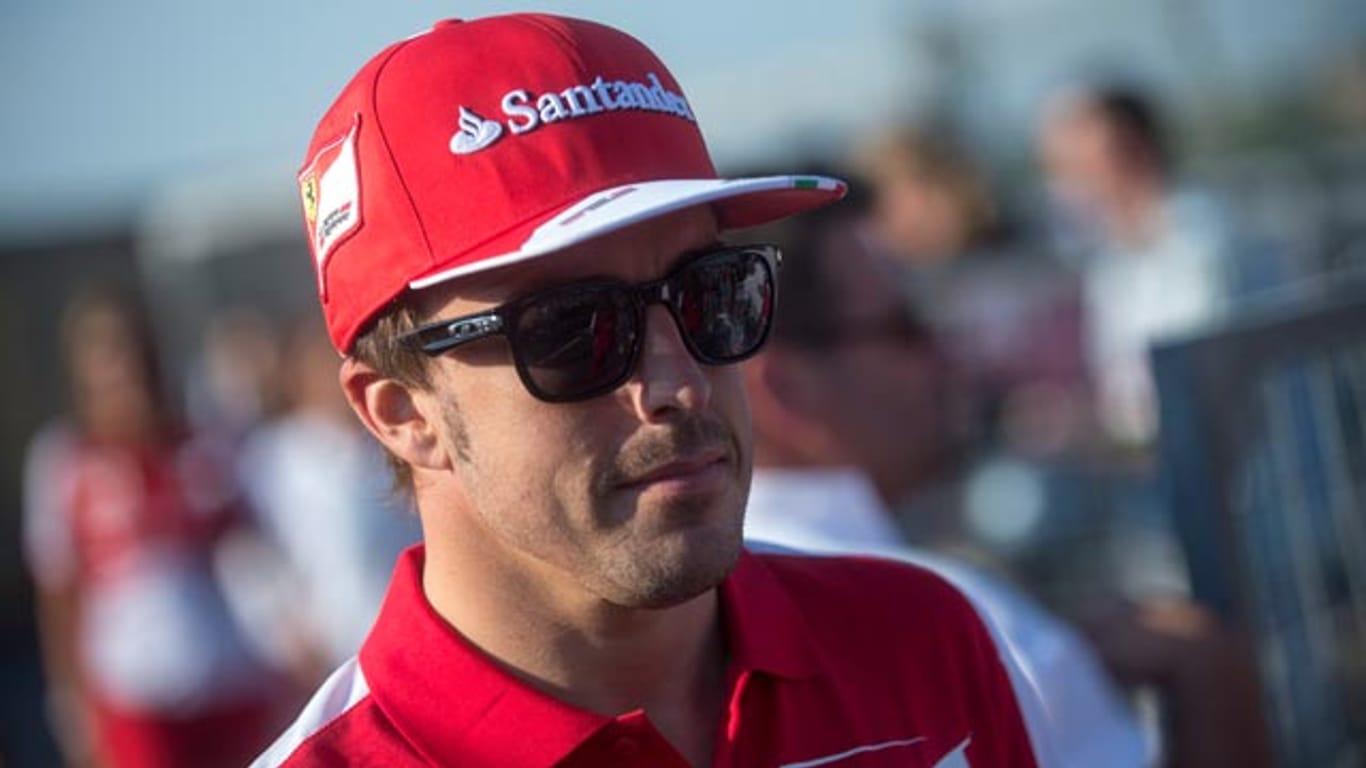 Fernando Alonso will laut Medienberichten in der kommenden F1-Saison für den Red-Bull-Rennstall an den Start gehen.