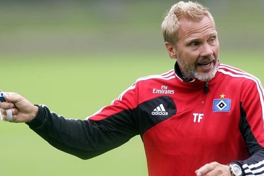 Thorsten Fink verordnet seinen Spielern ein Straftraining.