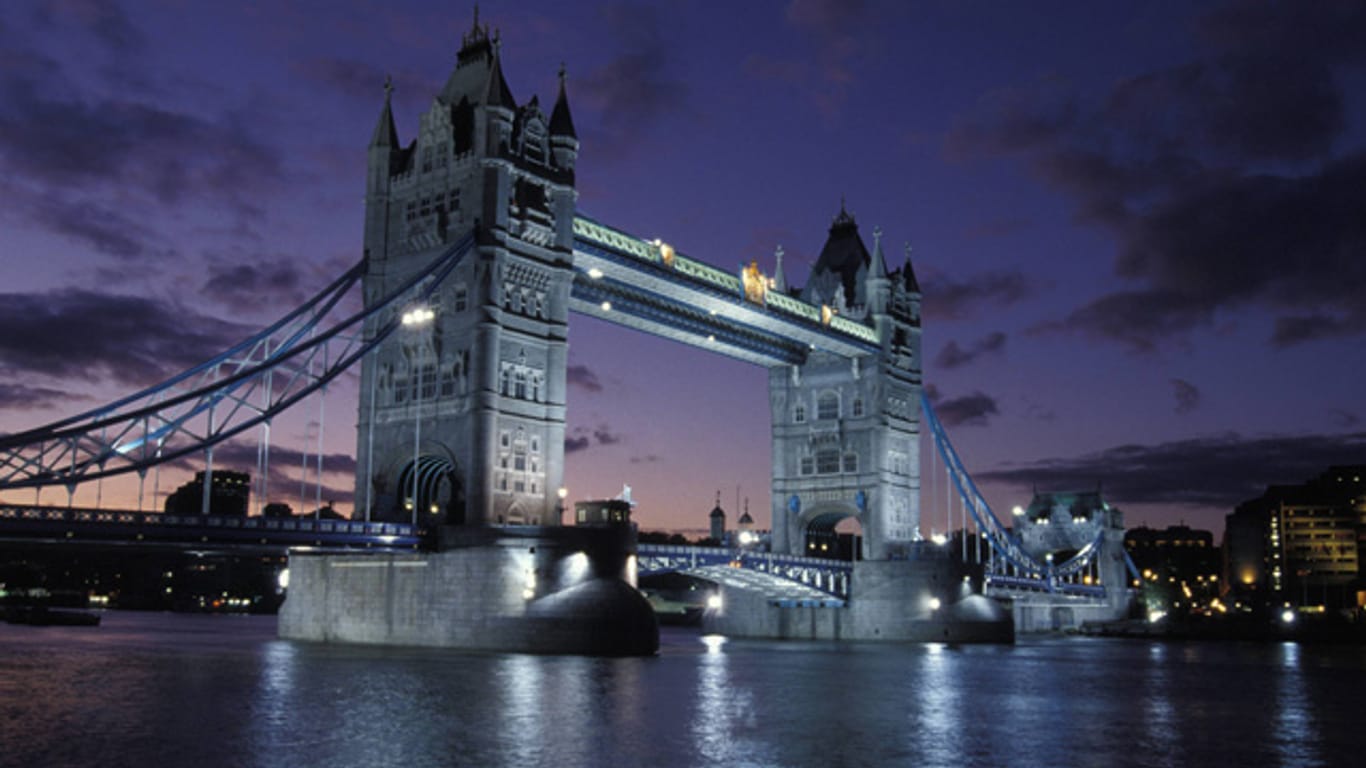 Londoner Tower Bridge: Britische Stromkunden können künftig samstags Geld sparen