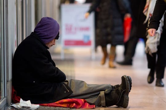 Auch die Zahl der Obdachlosen ist in Deutschland steigend