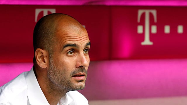 Pep Guardiola formte den FC Barcelona zur besten Vereinsmannschaft der Welt. Jetzt will er auch mit dem FC Bayern eine Erfolgsära starten. Pep Guardiola formte den FC Barcelona zur besten Vereinsmannschaft der Welt. Jetzt will er auch mit dem FC Bayern eine Erfolgsära starten.