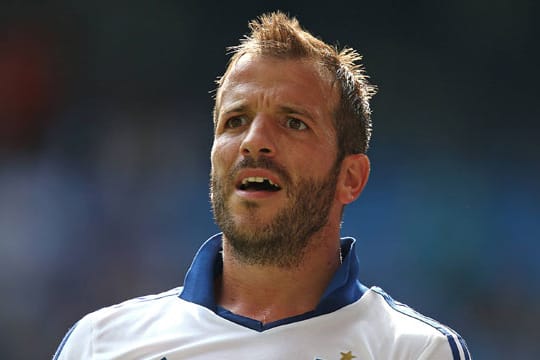 Hamburgs van der Vaart spricht vor dem Pokalspiel gegen Jena ein Machtwort.