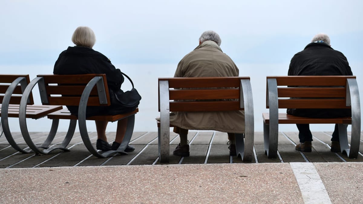 Beamte bekommen rückwirkend mehr Geld: Auch Pensionäre profitieren