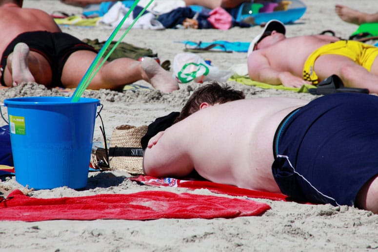 Viele Touristen beschweren sich über schlechte Manieren anderer Urlauber.