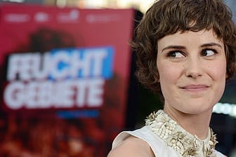 Hauptdarstellerin Carla Juri bei der "Feuchtgebiete"-Premiere in Berlin.