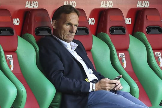 BVB-Boss Hans-Joachim Watzke ärgert sich.