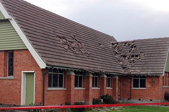 Eine vom Erdbeben beschädigte Kirche in Neuseeland