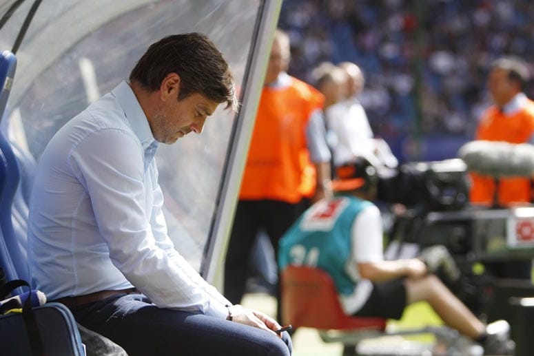 HSV-Sportdirektor Oliver Kreuzer war nach der 1:5-Heimpleite gegen Hoffenheim völlig bedient.