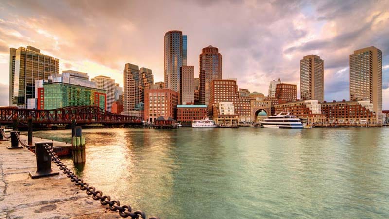 Mögliche Rekordfluten könnten richtig teuer für die US-Universitätsstadt Boston an der Nordostküste der USA werden.
