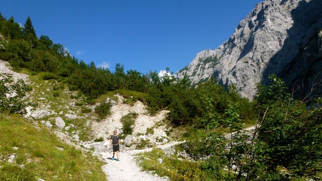 Wandern zur Zugspitze.