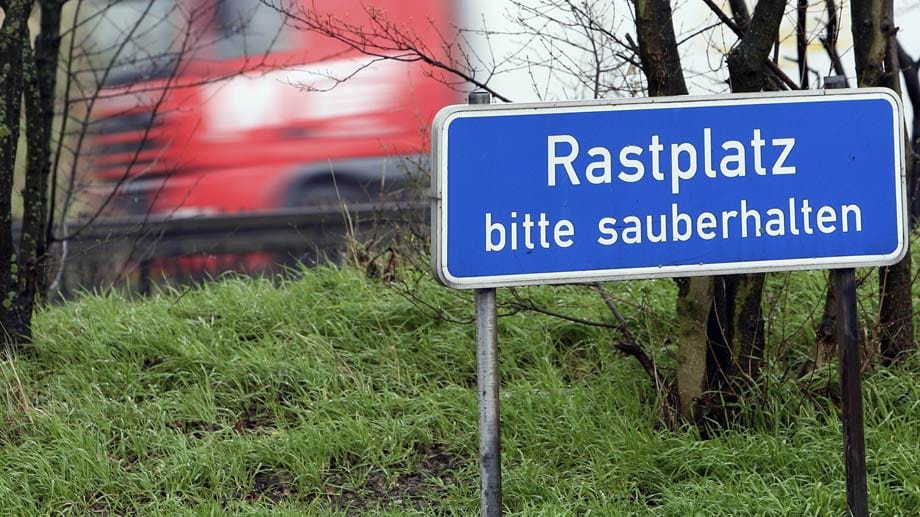 Die Fahrt in den Urlaub endete für einen Ehemann ernüchternd.