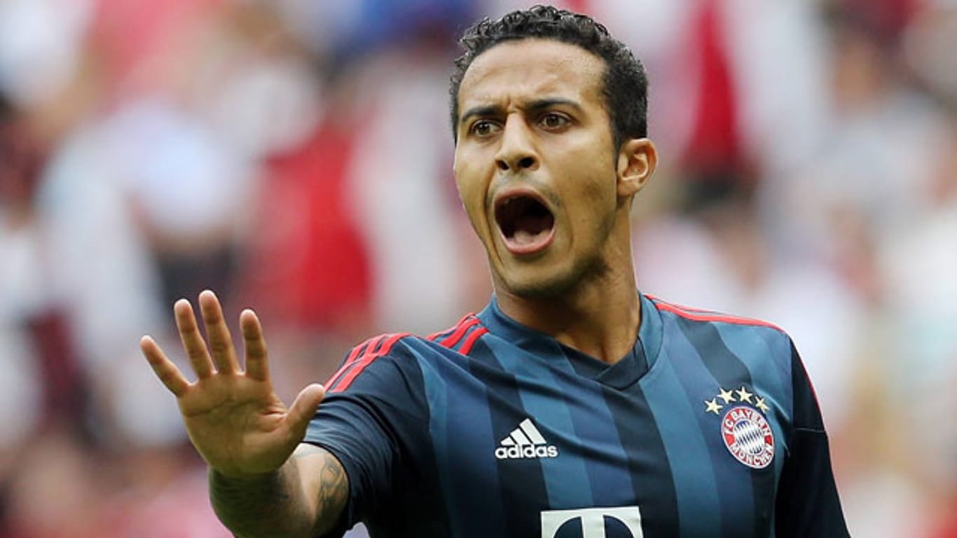 Thiago Alcantara wird den Bayern vermutlich sieben Wochen fehlen.