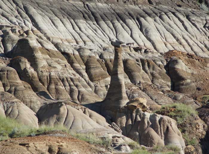 Die ungewöhnlichen Gesteinsformationen entstehen durch Erosion.