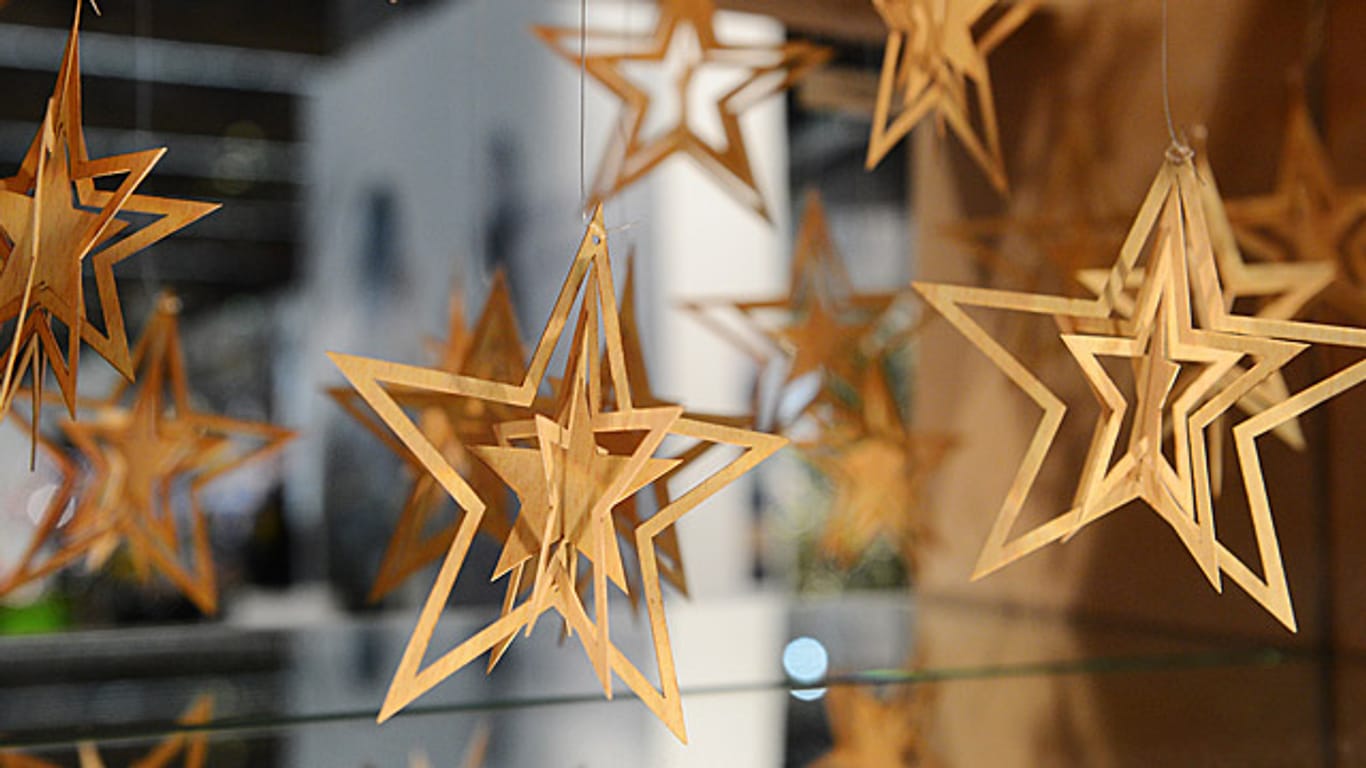 Der Stern gehört zu den Klassikern der Weihnachtsdeko.