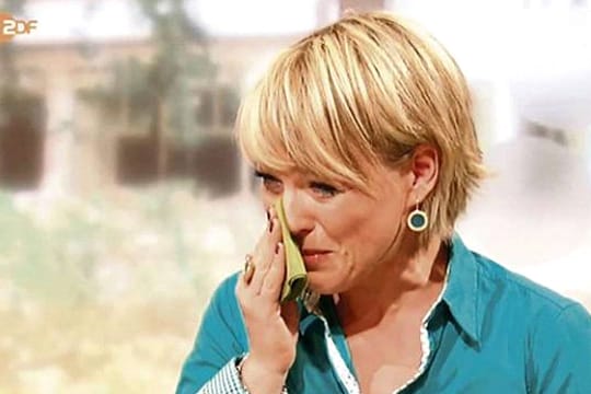 Die "Volle Kanne"-Moderatorin Andrea Ballschuh brach in ihrer Sendung in Tränen aus.