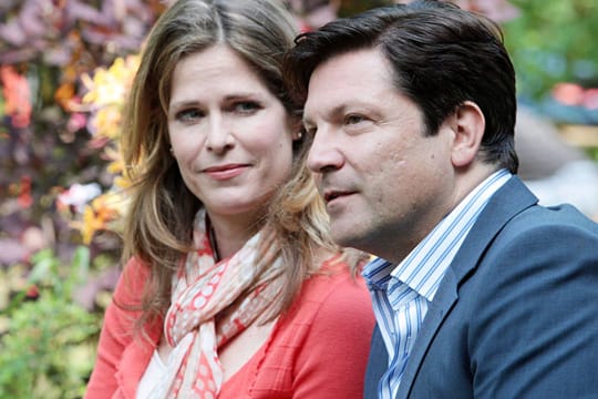 Francis Fulton Smith und Ursula Buschhorn beim Dreh zu "Familie Dr. Kleist".