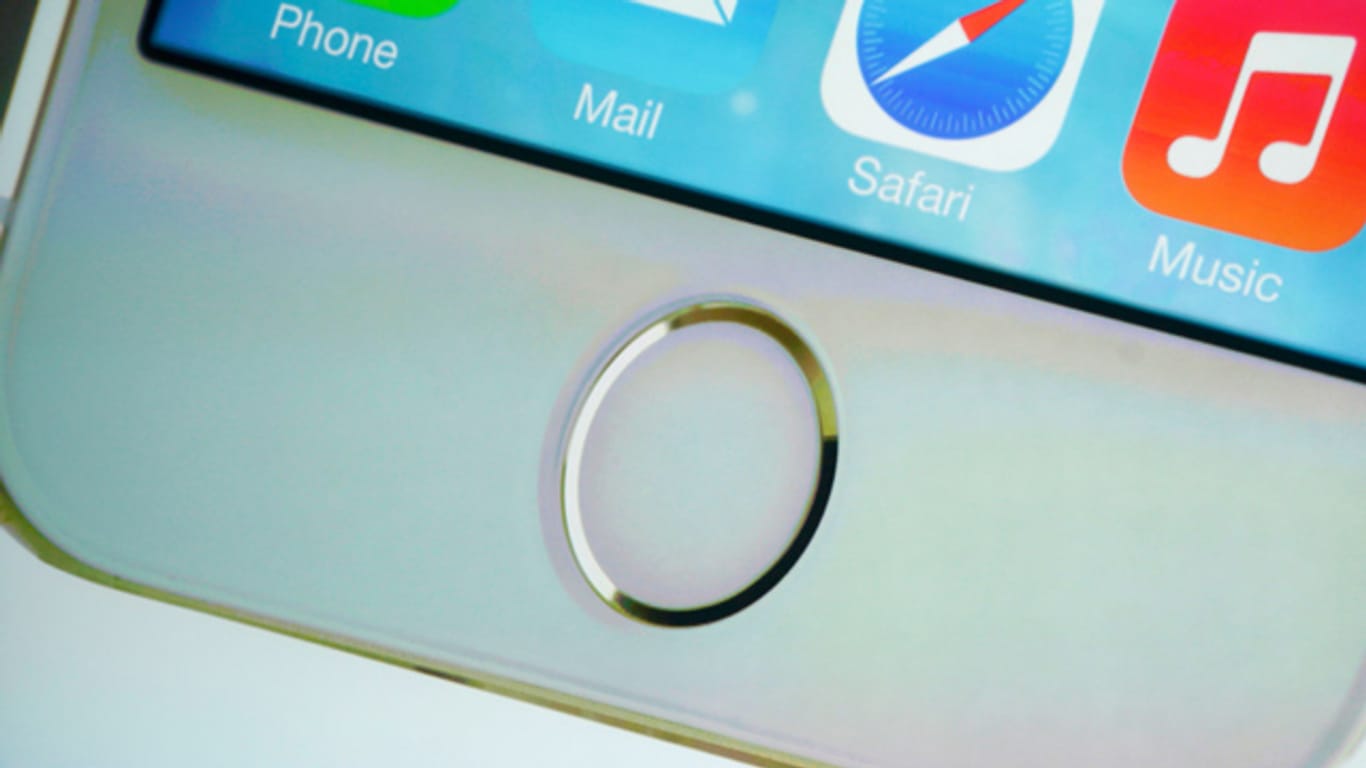 Das neue iPhone 5s hat einen Fingerabdruck-Sensor unter dem Homebutton.