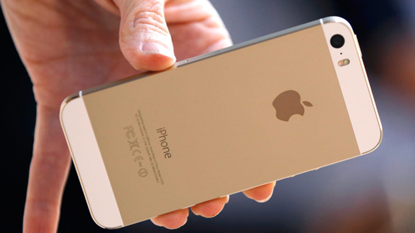 iPhone 5s in Weiß-Gold.