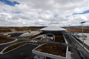 Auf dem Dach der Welt: Der Daocheng Yading Airport ist der neue höchste Zivilflughafen der Welt.