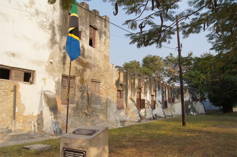 Das alte Fort in Bagamoyo, das von den Deutschen als Garnison benutzt und ausgebaut wurde.