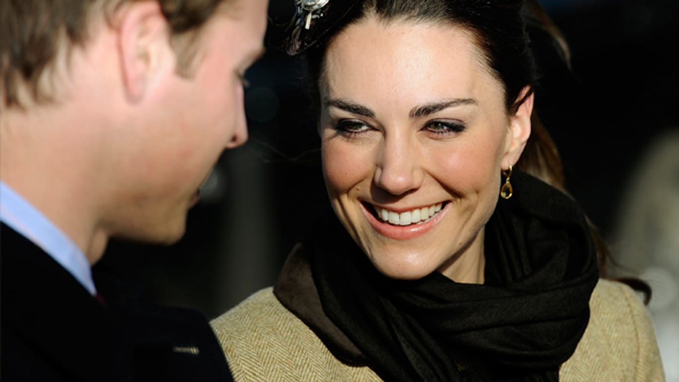 Märchen zerplatzt? Herzogin Kate und Prinz William lernten sich nicht erst an der Uni kennen.