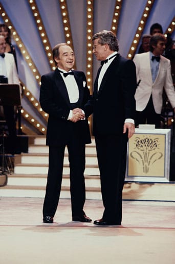 Paul Kuhn (li.) und Dieter Thomas Heck bei "Melodien für Millionen" im Oktober 1985.