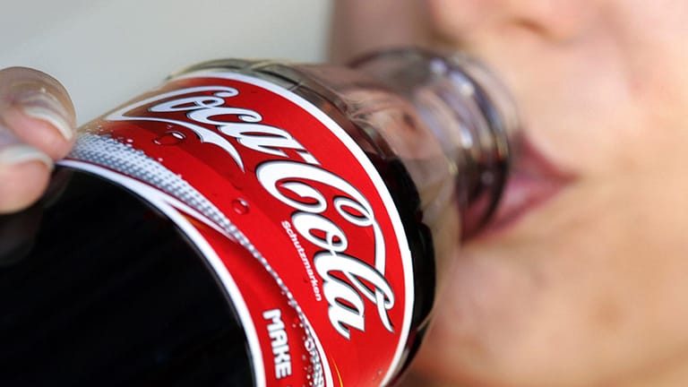 Vom Thron gestoßen: Coca-Cola belegte vorher Platz 1, jetzt kommt der Getränkehersteller nur noch auf Rang 3