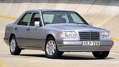 Ein Mercedes 200 von 1989 oder 1990 mit 105 PS tritt im Zustand 3 für rund 1700 Euro an.