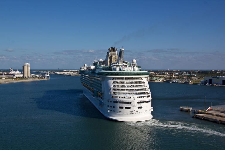 Die Silbermedaille erlangt Port Canaveral bei Orlando (USA) mit "Disney Cruise Lines" als Hausmacht.