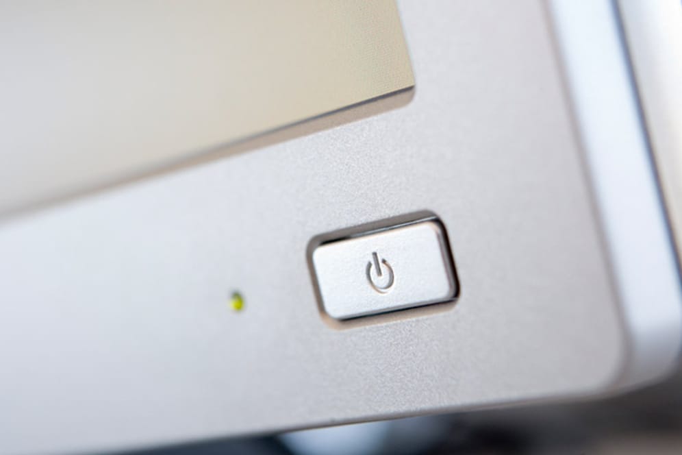 PC-Monitor nach Gebrauch ganz ausschalten - das spart mehr Strom als gedacht