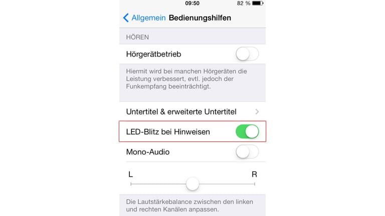 Neben Klingelton und Vibration kann auch der LED-Blitz des iPhones zur Benachrichtigung bei Neuigkeiten genutzt werden.