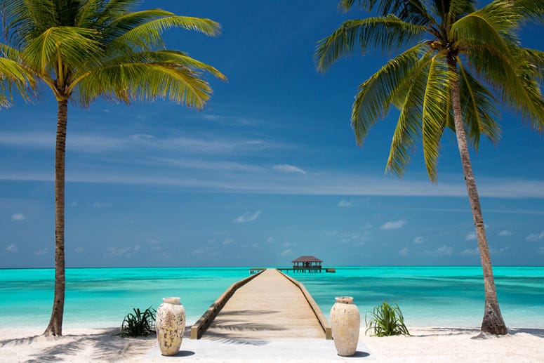 So sieht das Paradies aus: Blick auf die Boot-Anlegestelle des "Atmosphere Kanifushi Maldives".