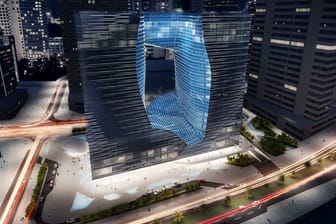 Aufgeschnittener Quader: In Dubai wird es bald ein weiteres Fünf-Sterne-Hotel geben, das die Blicke der Touristen auf sich ziehen wird. 95 Meter hoch ist der von Starachitektin Zaha Hadid geplante Bau.