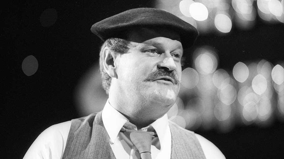 Der Komiker und Entertainer Günter Willumeit ist nach langer, schwerer Krankheit gestorben.