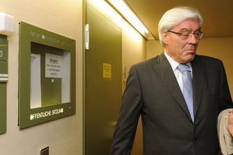 Der ehemalige Vorstandsvorsitzende der Bayerischen Landesbank (BayernLB), Werner Schmidt