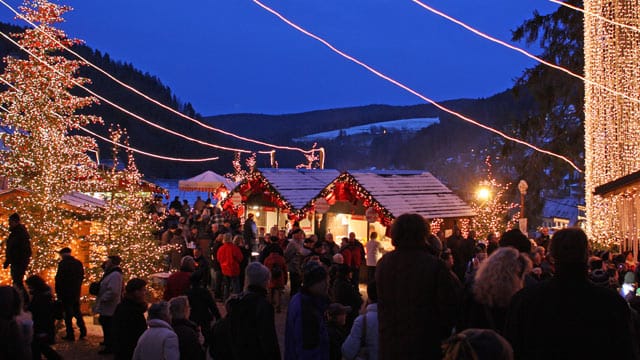 Weihnachtsmarkt in Triberg