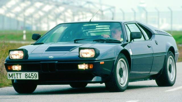 BMW M1 - nur einer von vielen Sportwagen mit Klappscheinwerfern