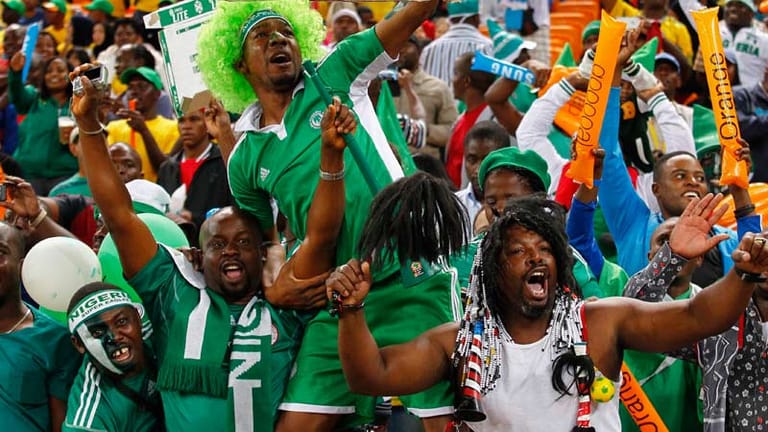 Nigerianische Fans (hier der Nationalmannschaft) können fast immer mit einem Sieg der Heimmannschaft rechnen.