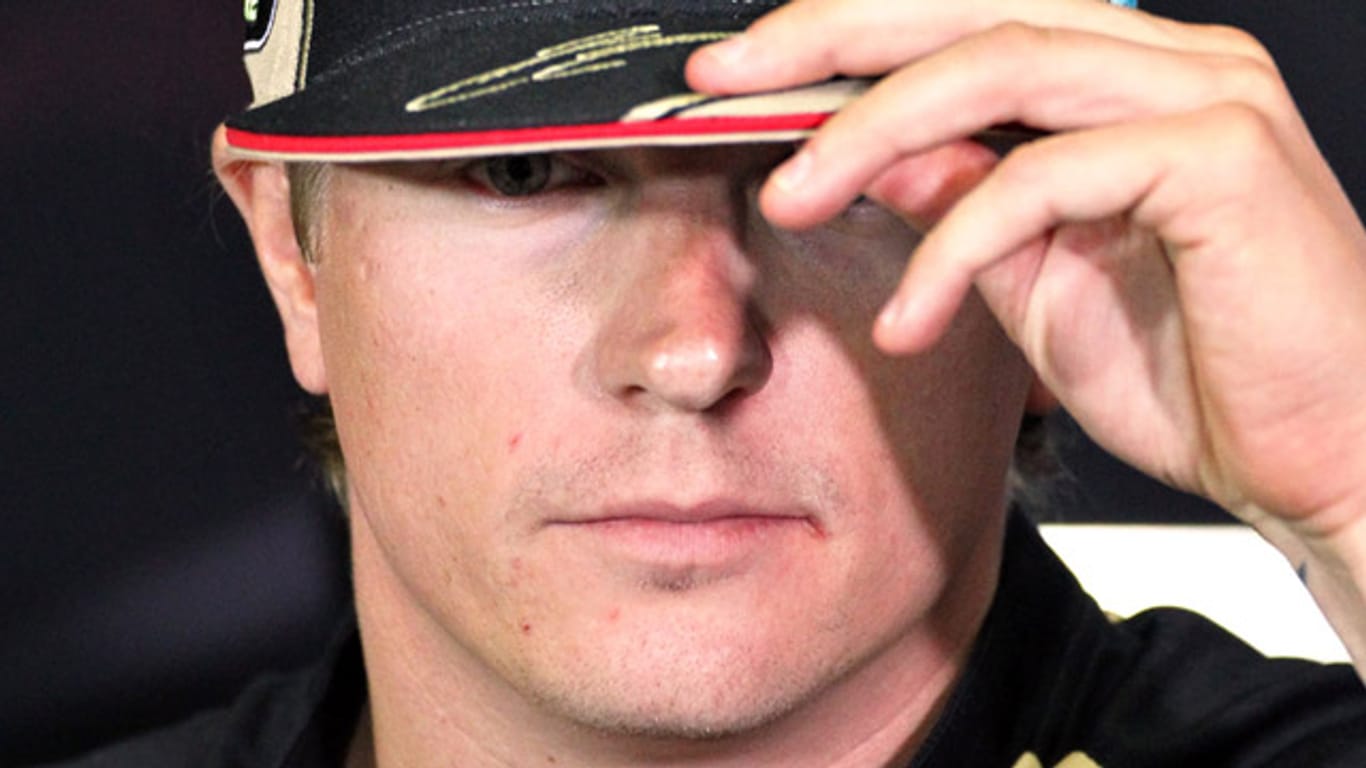 Kimi Räikkönen verliert wegen eines illegalen Unterbodens seine gute Startposition in Abu Dhabi.