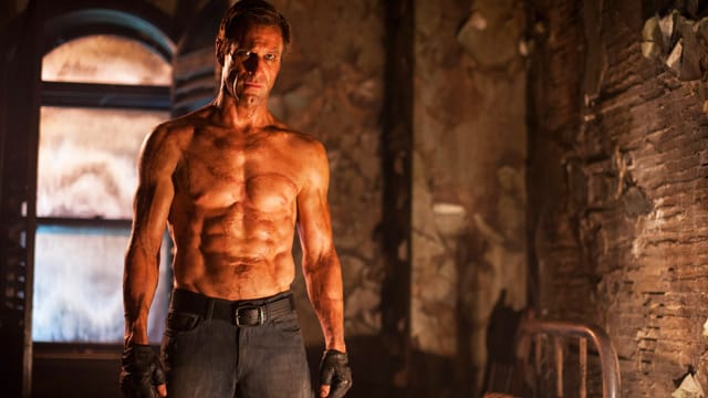 Aaron Eckhart als Frankenstein im Horror-Science-Fiction-Spektakel "I, Frankenstein"