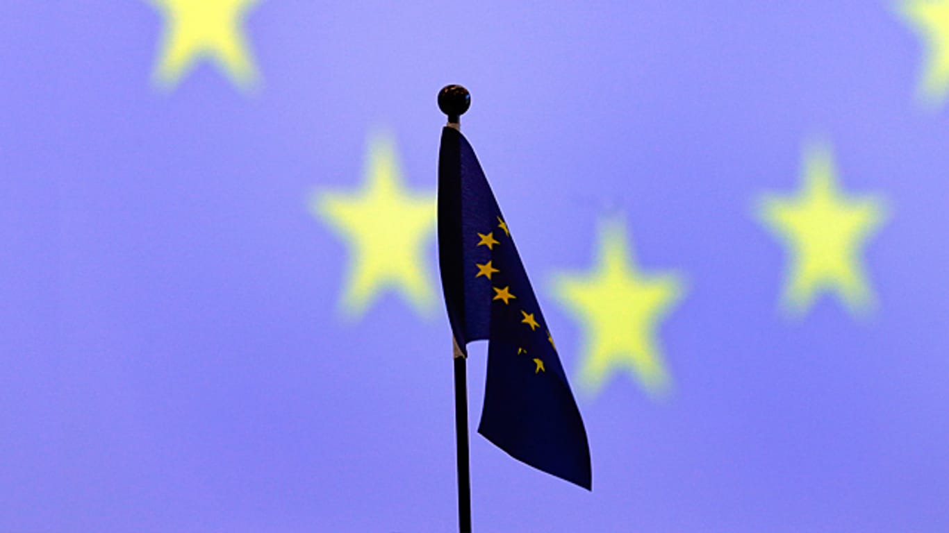 Die EU ist mit der Konjunktur zufrieden, obwohl die Wirtschaft der Eurozone 2014 weniger stark wächst als angenommen