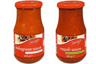 Rückruf: Zwei Nudel-Fertigsoßen "Bolognese Sauce, 420 Gramm" sowie "Napoli Sauce, 420 Gramm" im Glas der Marke "Jeden Tag" wurden zurückgerufen.