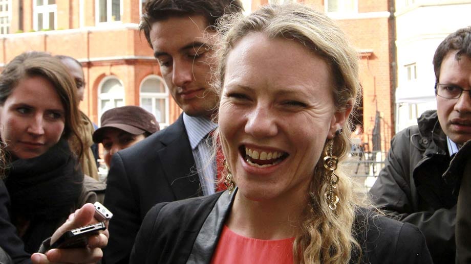 Sarah Harrison, Wikileaks, Edward Snowden