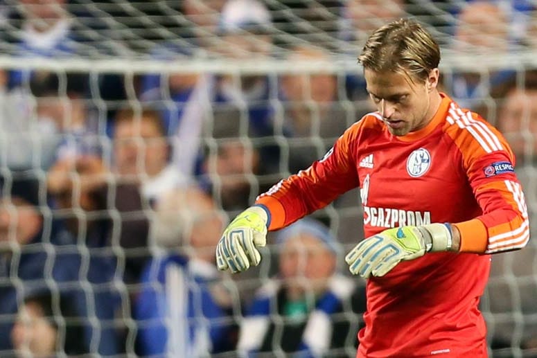 Schalke-Keeper Timo Hildebrand erlebte einen schwarzen Abend in London.