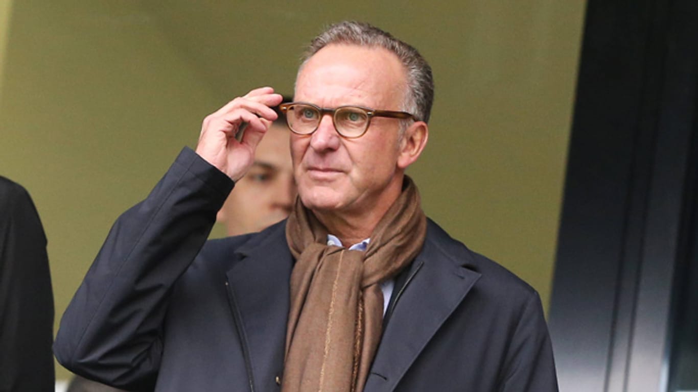 FCB-Vorstandschef Karl-Heinz Rummenigge Anfang November beim Bundesliga-Duell der Bayern in Hoffenheim.