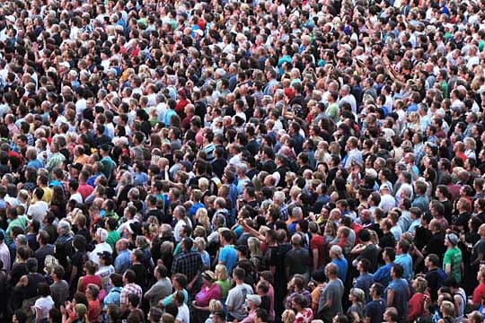 Problem Überbevölkerung: Menschen in Massen können der Erde zum Verhängnis werden