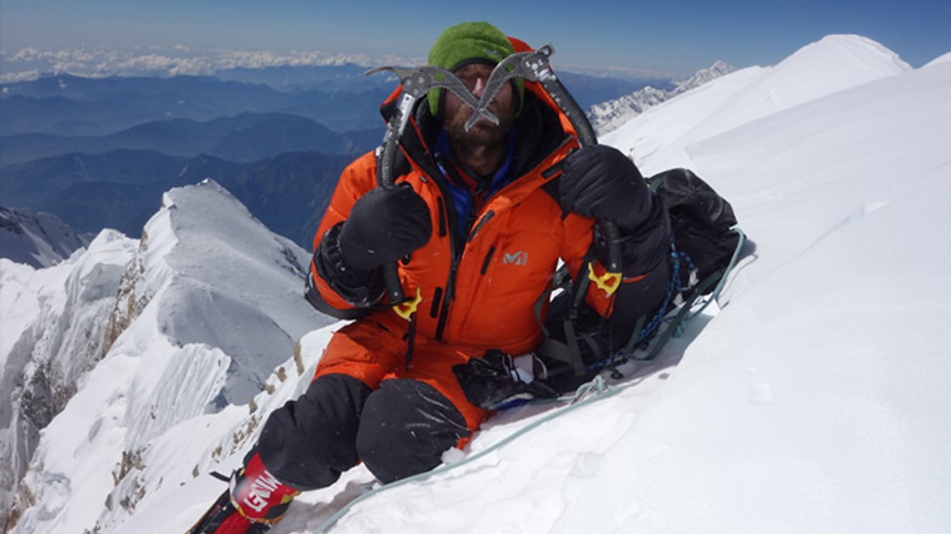 Bergsteiger Yannick Graziani auf dem Annapurna-Gipfel.