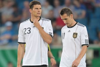 Bei der EM 2012 standen Mario Gomez (li.) und Miroslav Klose im Aufgebot der deutschen Nationalmannschaft.